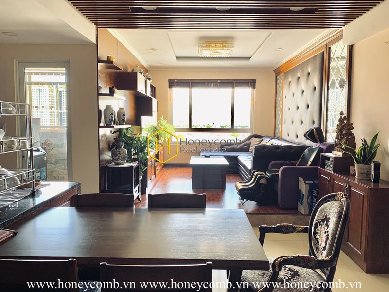 Beautiful antique apartment with classic wooden furniture in Tropic Garden