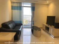 Simple decoration with transitional design apartment for rent in Vinhomes Central Park
