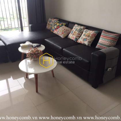 Bright and shine design apartment for rent in The Sun Avenue