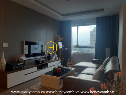 Perfectly designed for a family living space! Spacious Duplex apartment for rent in Tropic Garden