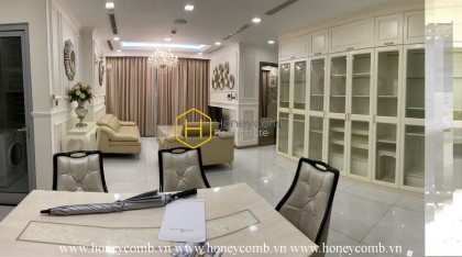 Love at first sight! Ingenious 2 bedrooms apartment in Vinhomes Central Park for rent