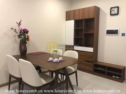 Grand & Cozy apartment is NOW available in Vinhomes Central Park for rent