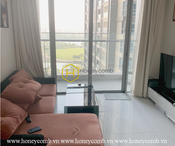 Căn hộ trang nhã ở Vinhomes Central Park  này có thể khiến bạn mê mẩn đấy