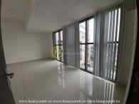 Be creative with this modern unfurnished apartment for rent in The Sun Avenue