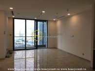 The unfurnished and spacious 2 bedroom-apartment with nice view in Vinhomes Golden River