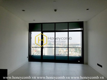 Bright unfurnished apartment with an airy view in City Garden