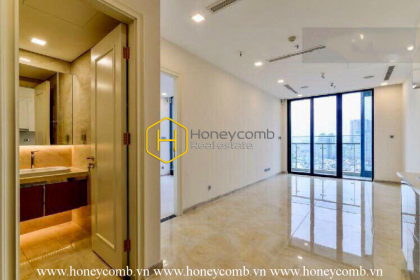 The unfurnished 2 bedrooms-apartment with nice view in Vinhomes Golden River