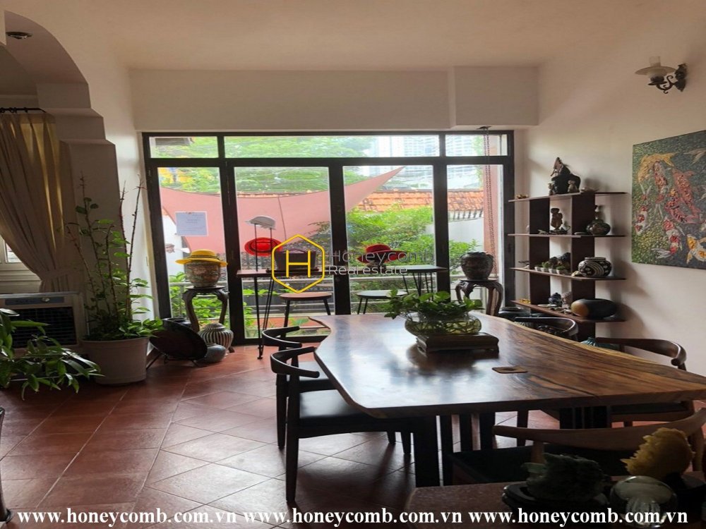 Brand new and fully furnished Villa for lease in District 2