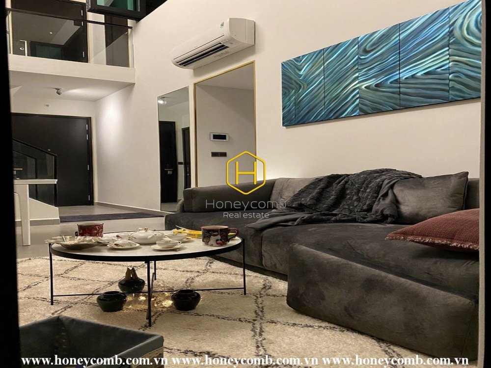 Bạn sẽ cảm thấy thu hút  bởi sự sang trọng của căn hộ được thiết kế theo phong cách tân cổ điển tại Feliz en Vista này