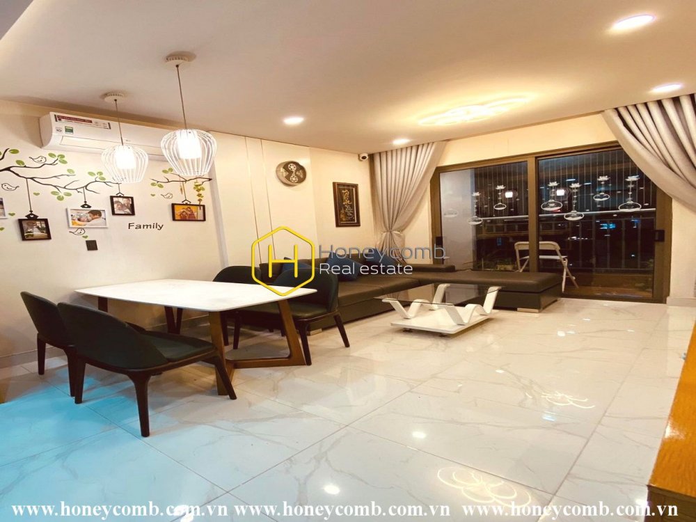 Cảm nhận sự ấm áp và tinh tế trong căn hộ đẹp đến kinh ngạc này ở Wilton Tower