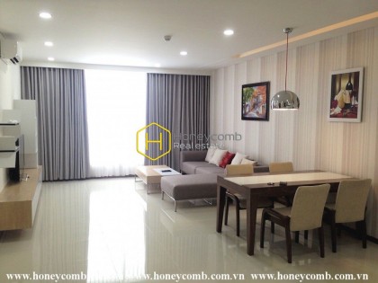 Wonderful cozy apartment in Thao Dien Pearl is now available for rent