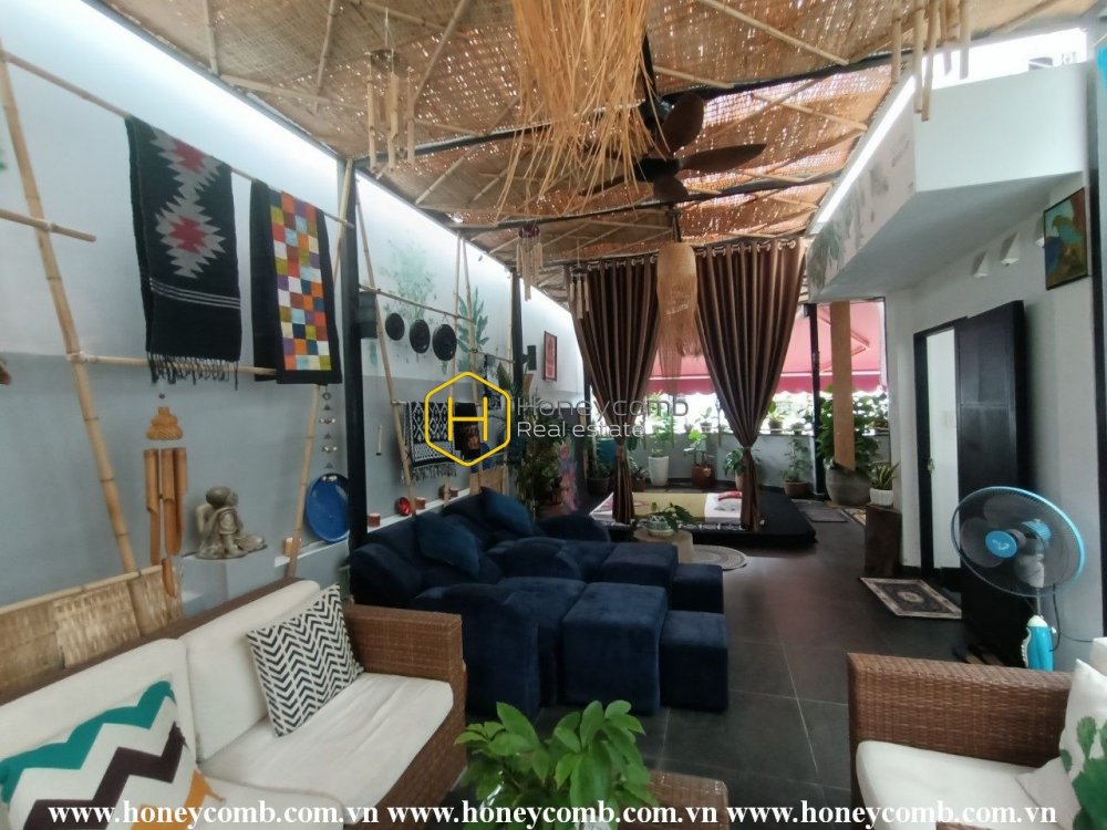Engage to the beauty of this lavish villa in District 2