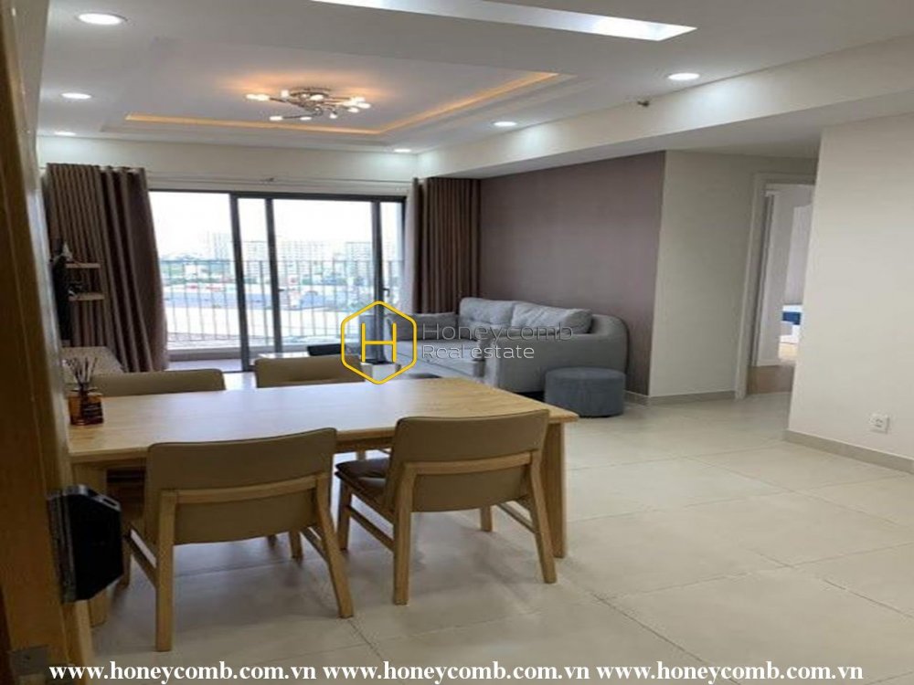 Căn hộ 2 phòng ngủ tuyệt vời với tầm nhìn đẹp cho thuê ở Masteri Thao Dien