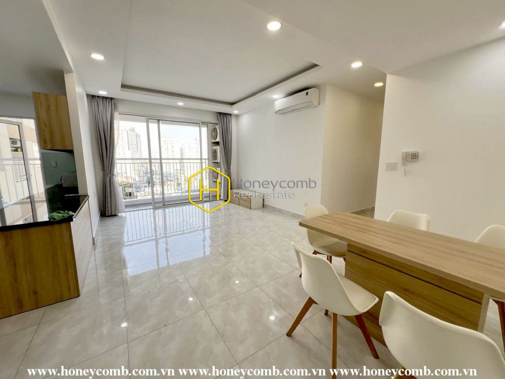 Unfurnished Tropic Garden apartment will stimulate your mind