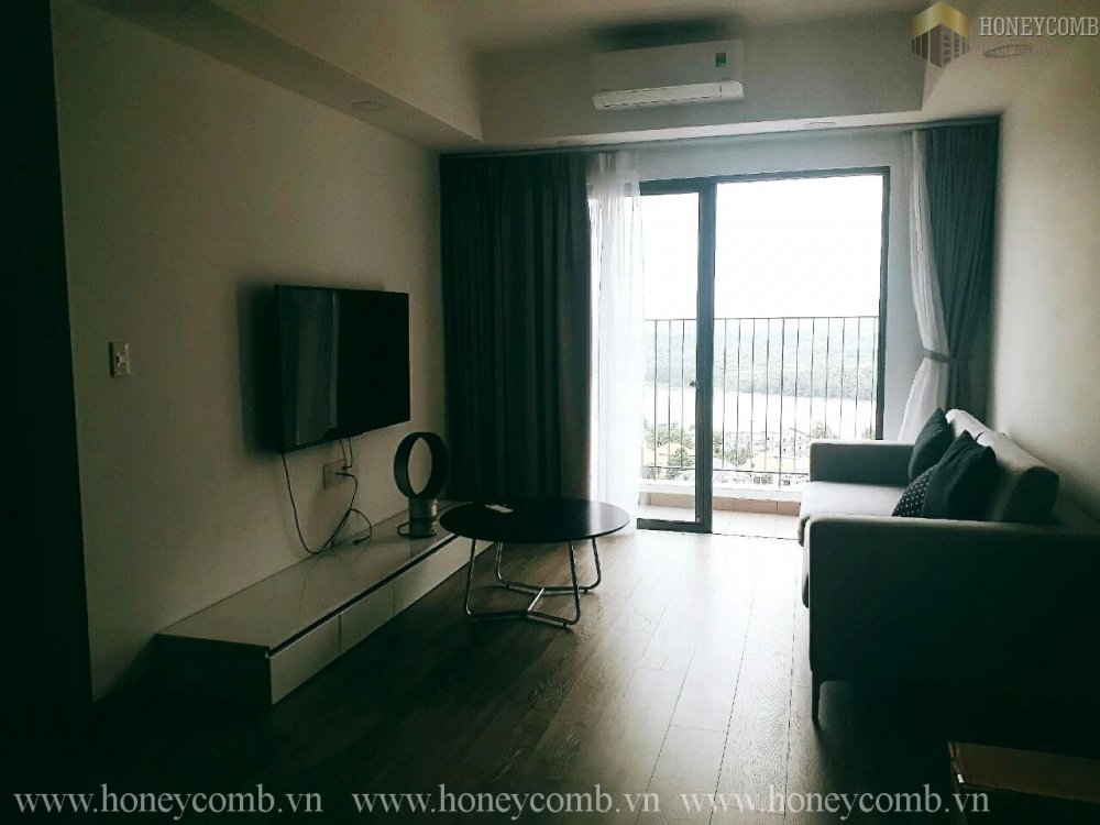 Căn hộ 2 phòng ngủ với tầm nhìn ra sông và hồ bơi ở Masteri Thao Dien cho thuê