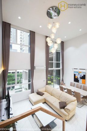 Căn hộ 2 phòng ngủ được trang trí hiện đại ở Vista Verde