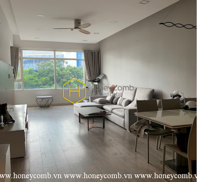 A place worth living in Saigon ! The eye-catching and airy apartment in Saigon Pearl for lease