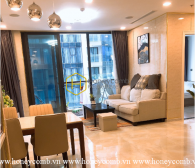What the wonderful 2 bedrooms apartment in Vinhomes Golden River !