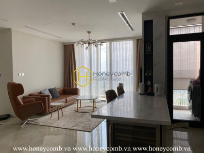 Try this apartment in Vinhomes Golden River if you are seeking a gorgeous & elegant living space
