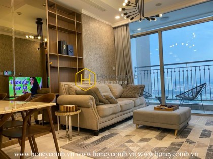 Explore classy urban lifestyle with this luxury apartment in Vinhomes Central Park