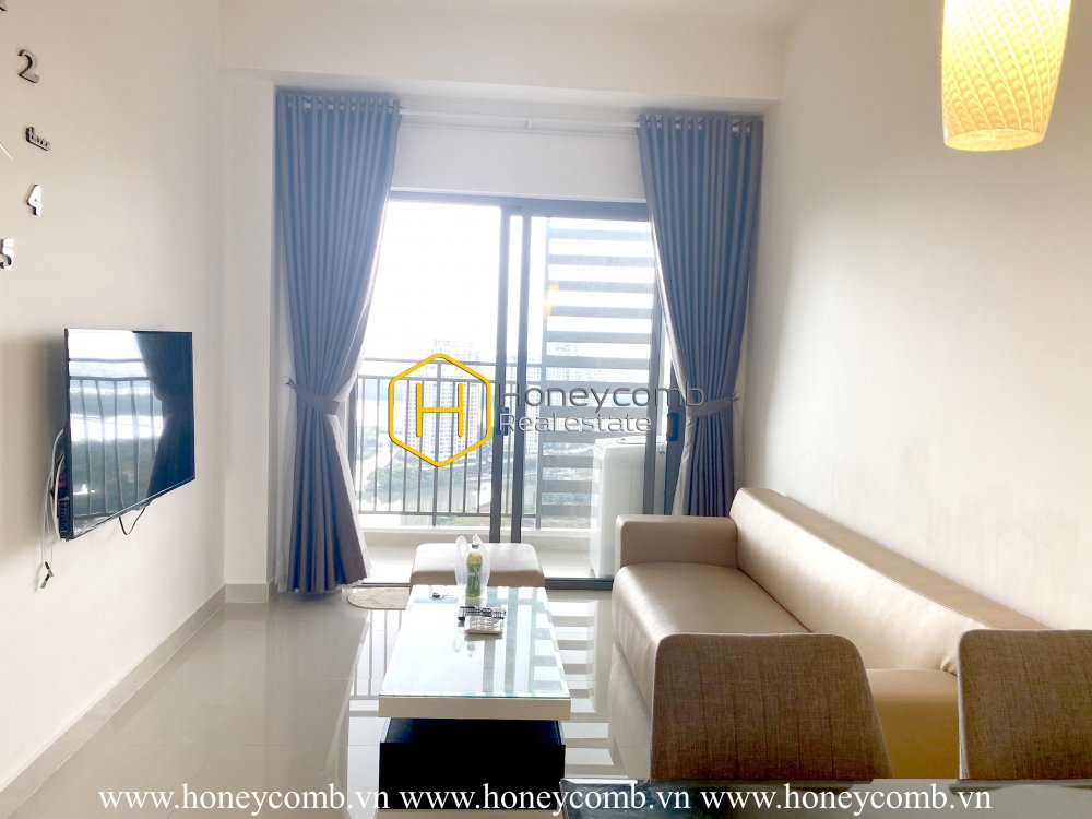 You will be surprised by the meticulous and delicate design in the apartment The Sun Avenue