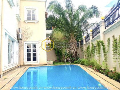 There is nothing perfect than waking up in this youthful furnished villa in District 2