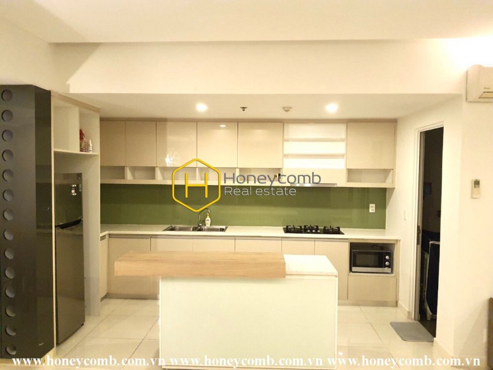 Impressed with every detail, design of the Tropic Garden apartment