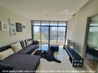 Visit a polished urban apartment in City Garden