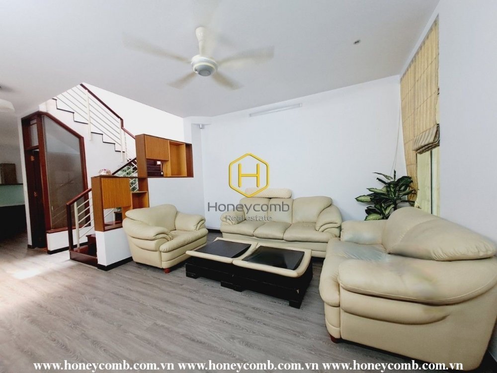 Get away from the chaos in this peaceful and rustic villa in District 2