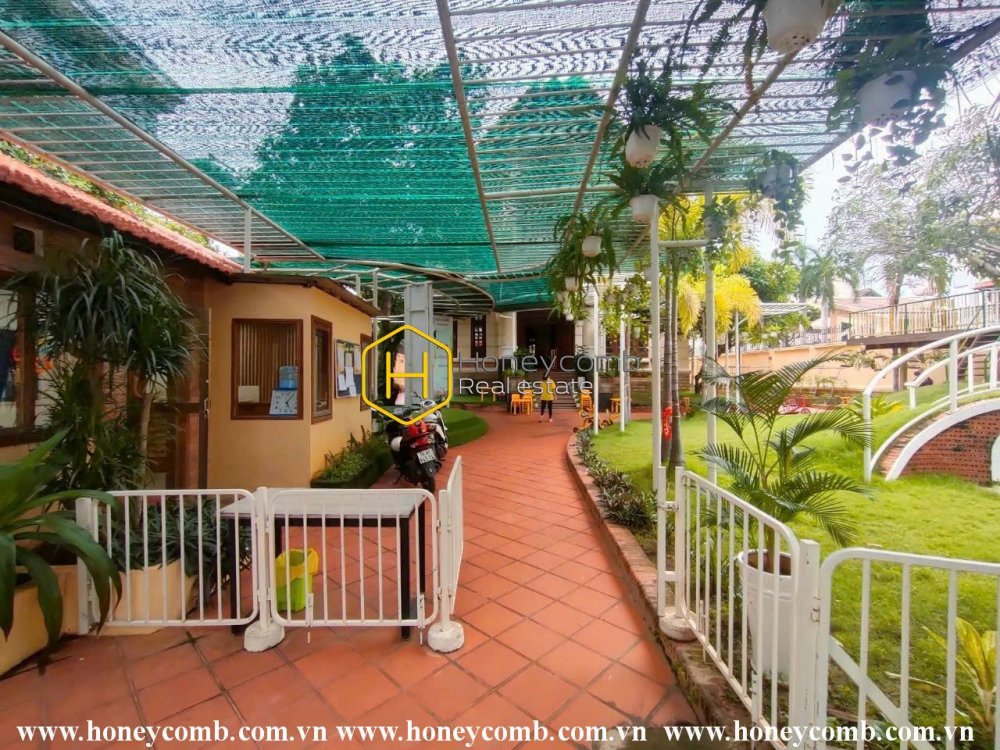 Peacfully modern home design in our top villa in District 2