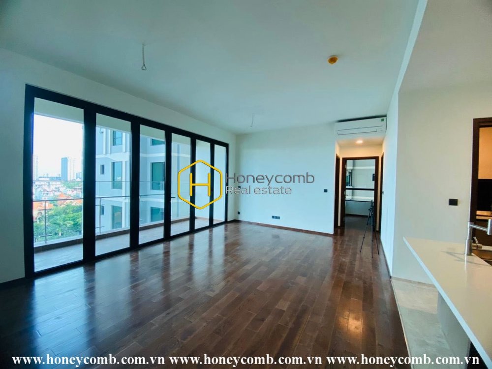 Căn hộ rộng rãi không nội thất ở D'edge Thao Dien