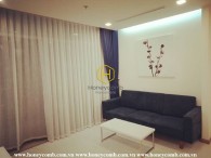 Thiết kế mộc mạc với nội thất cơ bản trong căn hộ cho thuê ở Vinhome Central Park