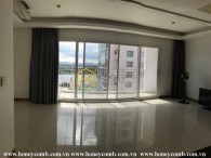 Bold your style by designigning this Xi Riverview Palace unfurnished apartment now