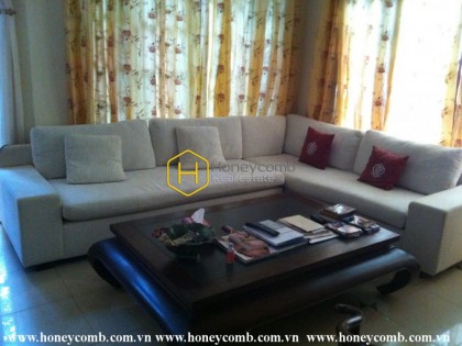 Standard quality Villa with cozy living space in District 2 for lease