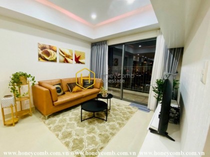 The cozy apartment with a deep tone in Masteri Thao Dien for leasing
