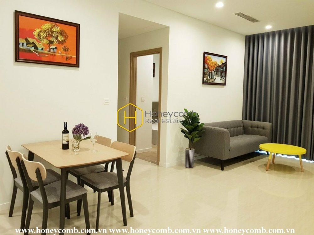 Simple yet luxurious atmosphere created in this Sala Sadora apartment