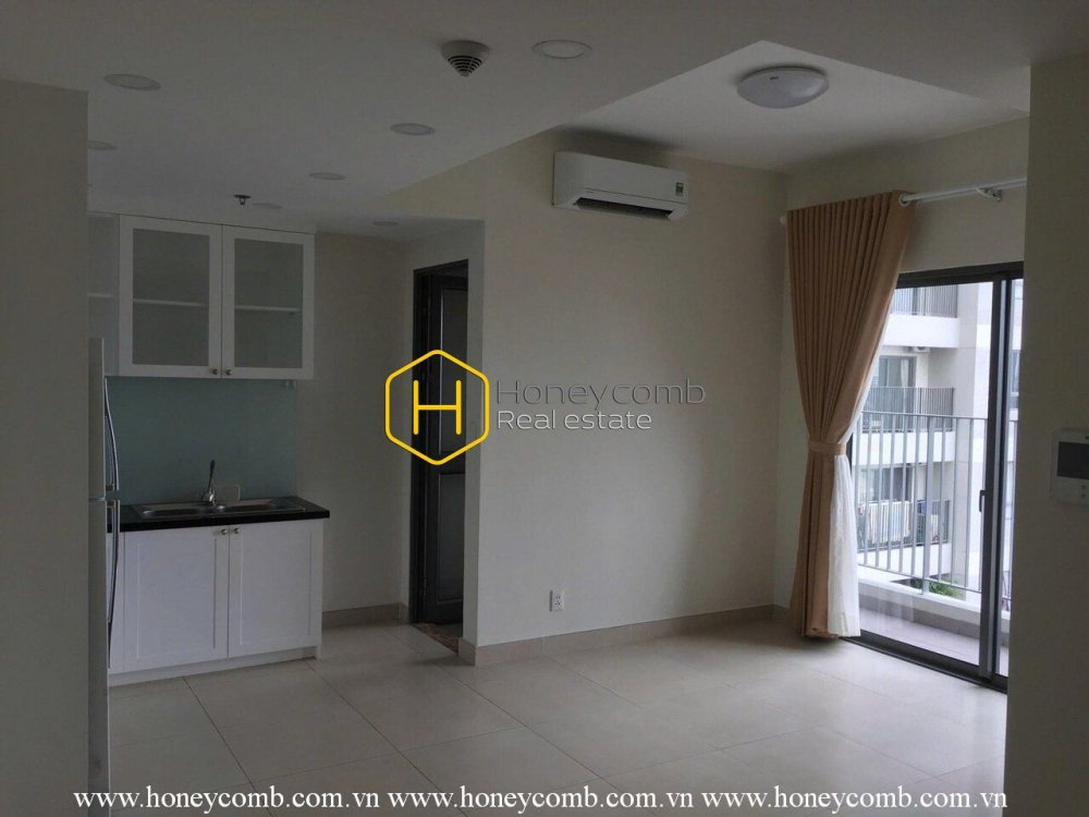 Căn hộ không nội thất rộng rãi và thoáng đãng đang chờ bạn đến trang hoàng ở Masteri Thao Dien
