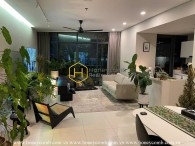 Welcome the sun everyday in the stunning City Garden apartment
