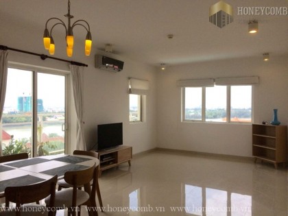 Three beds apartment with river view in River Garden for rent