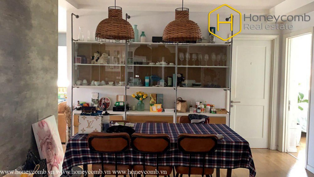 Widen Space with 3 bedrooms apartment in River Garden for rent