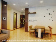 Luxury is affordable in this magnificient apartment in Vinhomes Central Park for rent