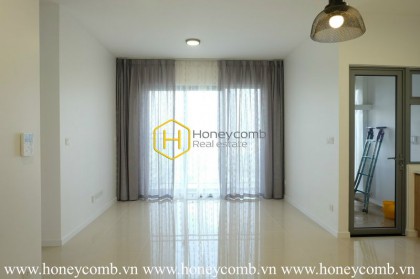 Shiny apartment without furniture and panoramic view for rent in Palm Heights