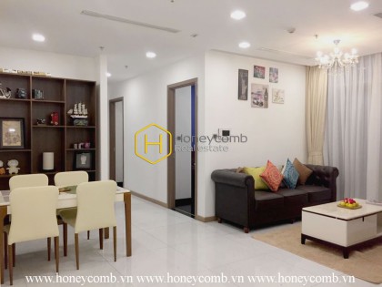 Convenient well-arranged apartment in Vinhomes Central Park for rent