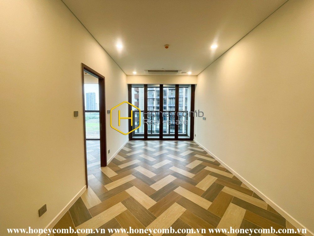 Express your individualism in this high-tech style apartment at Metropole Thu Thiem