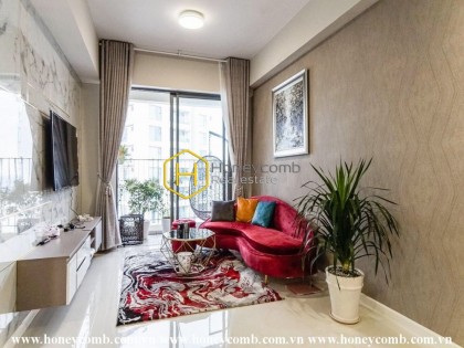 An appealing apartment inspired from Tropical style with elegant furniture in Masteri An Phu