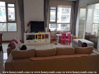 Good price 3-bedroom apartment in Xi Riverview Palace for rent