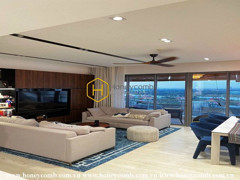 Addticted to the elegant and sophisticated design of this Gateway Thao Dien apartment