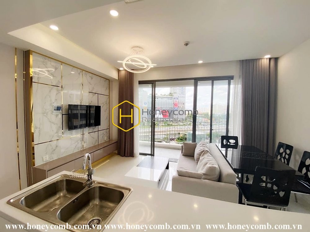 Modern decorated with 2 bedrooms apartment in Masteri An Phu