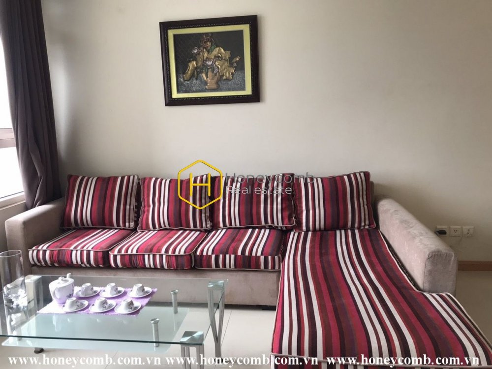 Simple and unique - the two creates the Saigon Pearl apartment's beauty