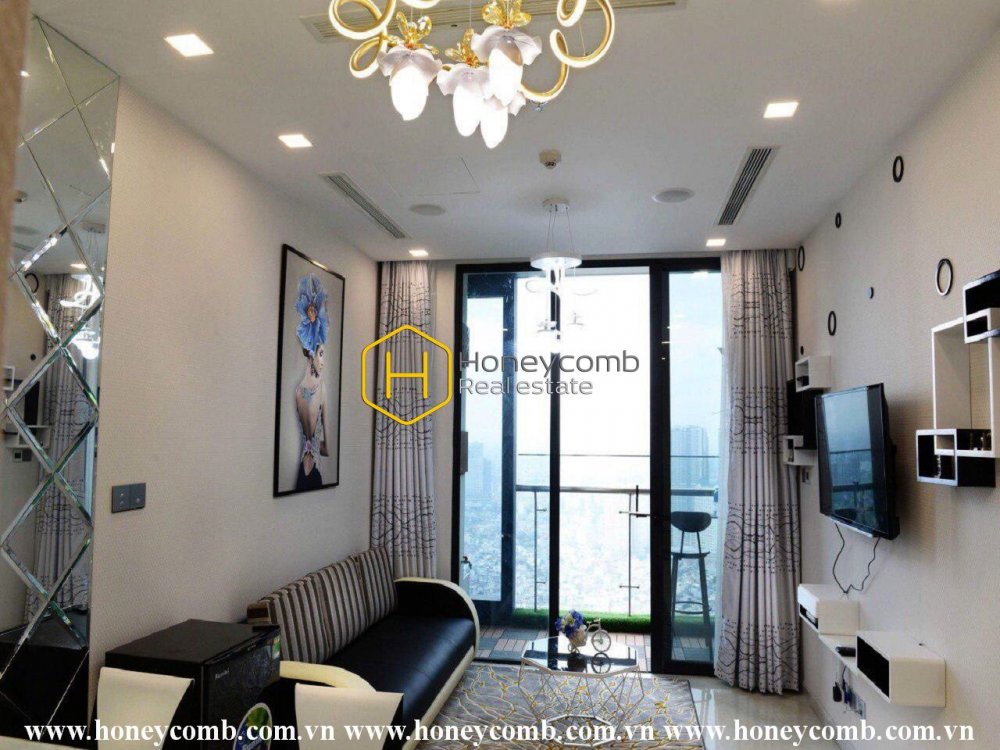 Căn hộ 1 phòng ngủ mang phong cách nhiệt đới cho thuê tại Vinhomes Golden River